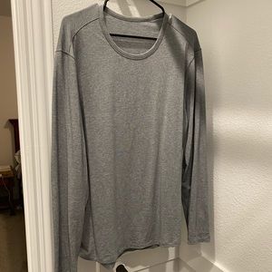 Lululemon men’s long sleeve tee large